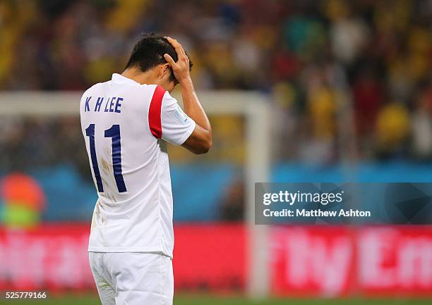 Dejected Lee Keun-Ho of South Korea