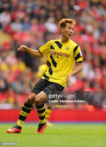 Ji Dong-Won of Borussia Dortmund