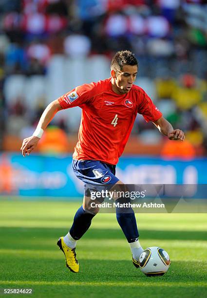 Mauricio Isla of Chile