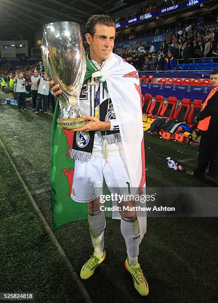 Uefa Super Cup Trophy 2014 Photos and Premium High Res Pictures Getty