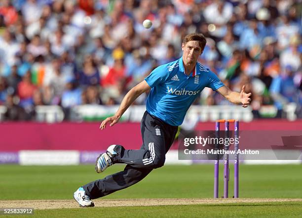 Chris Woakes of England