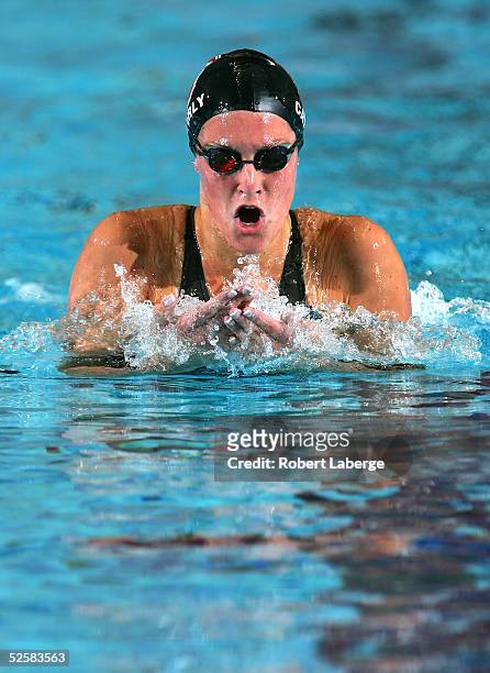 Kristen Caverly competes in the Women's 400 Meter Individual Medley during the USA Swimming 2005 World Championship Trials Preliminaries on April 3,...