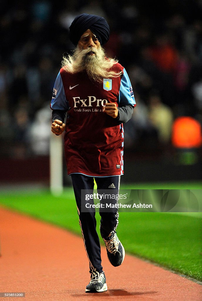 Soccer - UEFA Europa League Play-Off Round - Second Leg - Aston Villa v Rapid Vienna