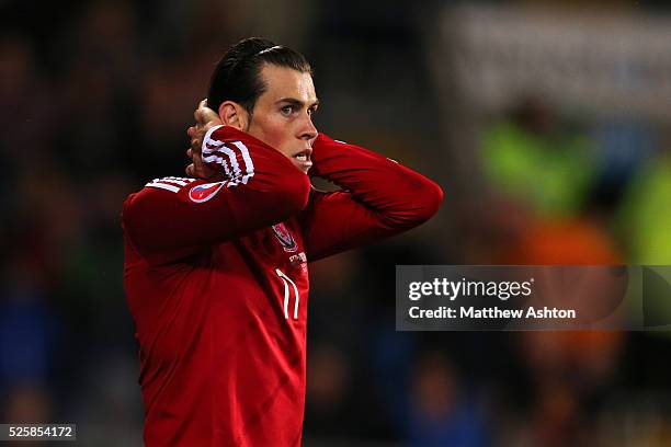 Gareth Bale of Wales misses a chance to score