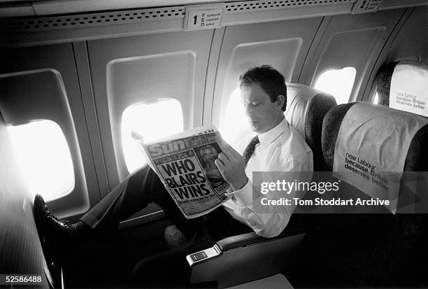 Tony Blair 1997 General Election Campaign Photos and Premium High Res