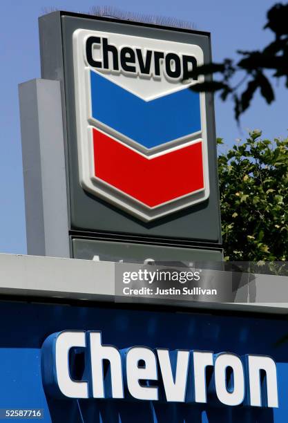 Cheuvront Logo 511 Chevron Texaco Stock Photos, High-Res Pictures, and Images - Getty ...