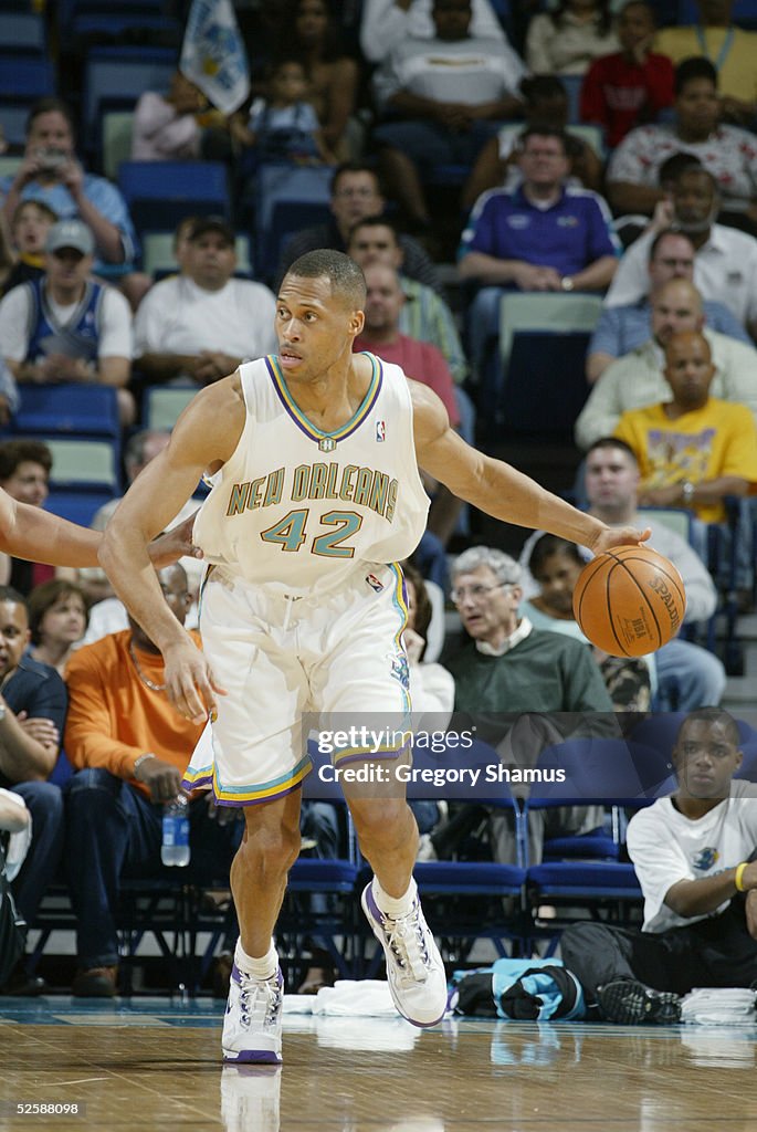 Hornets Rockets 2002 of the Houston Rockets of the New Orleans Hornets at the New Orleans ...