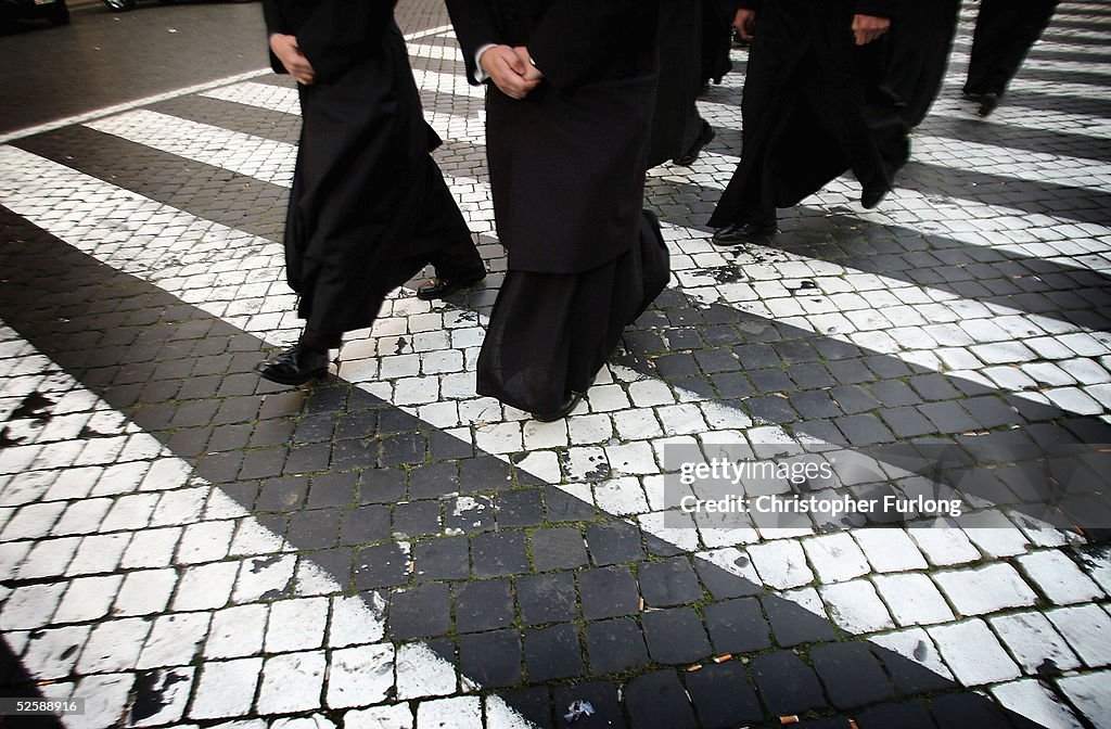 Pilgrims Pay Their Respects To The Pope
