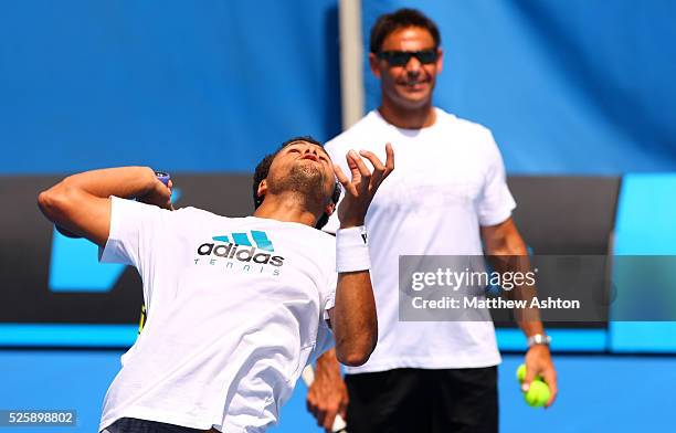 Roger Rasheed Young 90 Roger Rasheed Stock Photos, High-Res Pictures, and Images - Getty Images