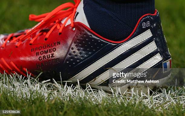 Útil Firmar flotador 245 fotos e imágenes de Beckham Adidas Boots - Getty Images