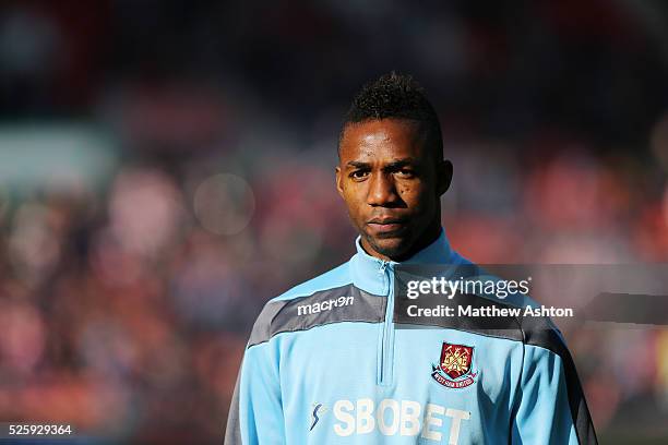Modibo Maiga Raja 573 Maiga Modibo Stock Photos, High-Res Pictures, and Images - Getty Images