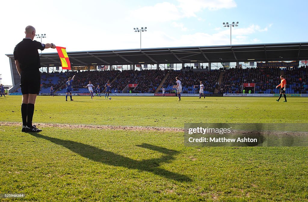 SOCCER : Sky Bet Football League Two - Shrewsbury Town v Oxford United