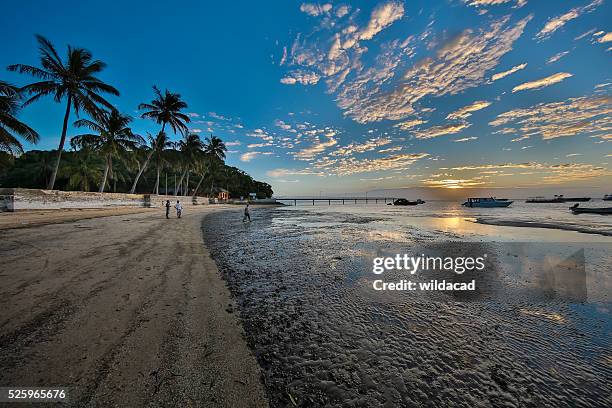 inhaca island main port - inhaca island stock pictures, royalty-free photos & images