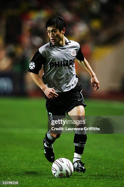 Young-Pyo Lee of PSV Eindhoven in action during the UEFA Champions League First Knock-Out, Second Leg match between AS Monaco and PSV Eindhoven at...