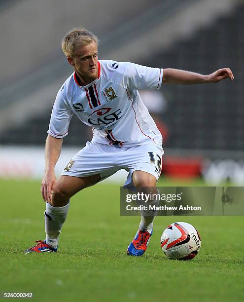 Ben Reeve Manchester Milton Reeves Photos and Premium High Res Pictures - Getty Images