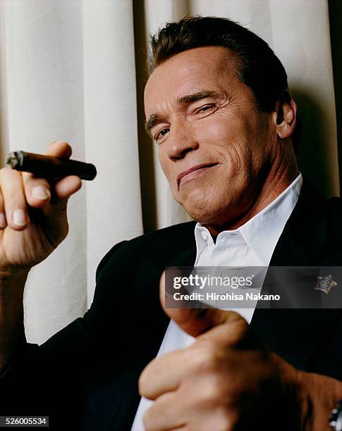 681 Arnold Schwarzenegger 2002 Photos & High Res Pictures - Getty Images