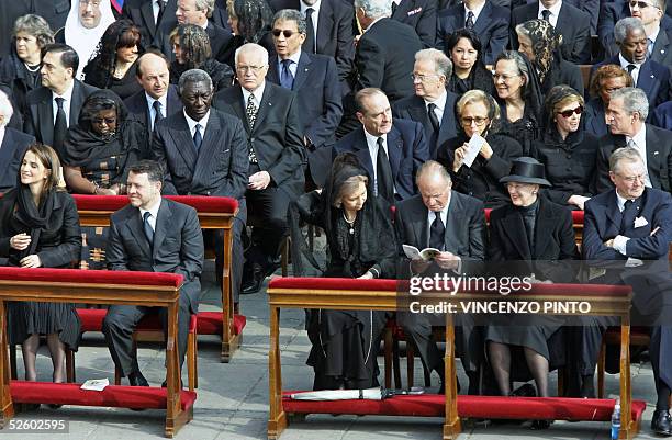 Vatican: Rania and King Abdullah II of Jordan, King Juan Carlos and Queen Sofia of Spain, Queen Margrethe II and Prince Henrik of Denmak, President...
