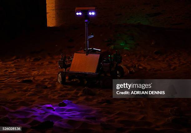 Prototype Mock Mars Rover 13 Prototype Mars Rover In Simulated Mars Environment Stock Photos ...