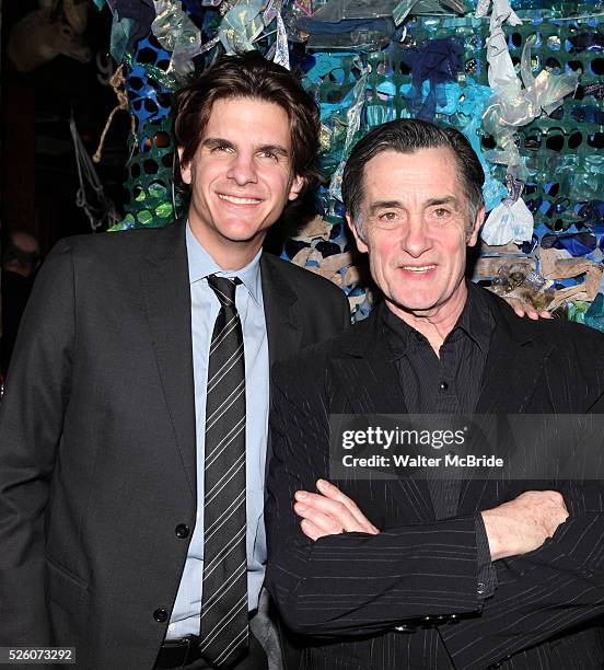 Roger Rees Images 88 Alex Timbers Roger Rees Stock Photos, High-Res Pictures, and Images ...