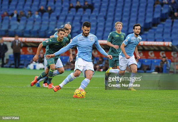 Antonio Candreva takes the penalty during the Italian Serie A football match S.S. Lazio vs U.S. Palermo at the Olympic Stadium in Rome, on november...