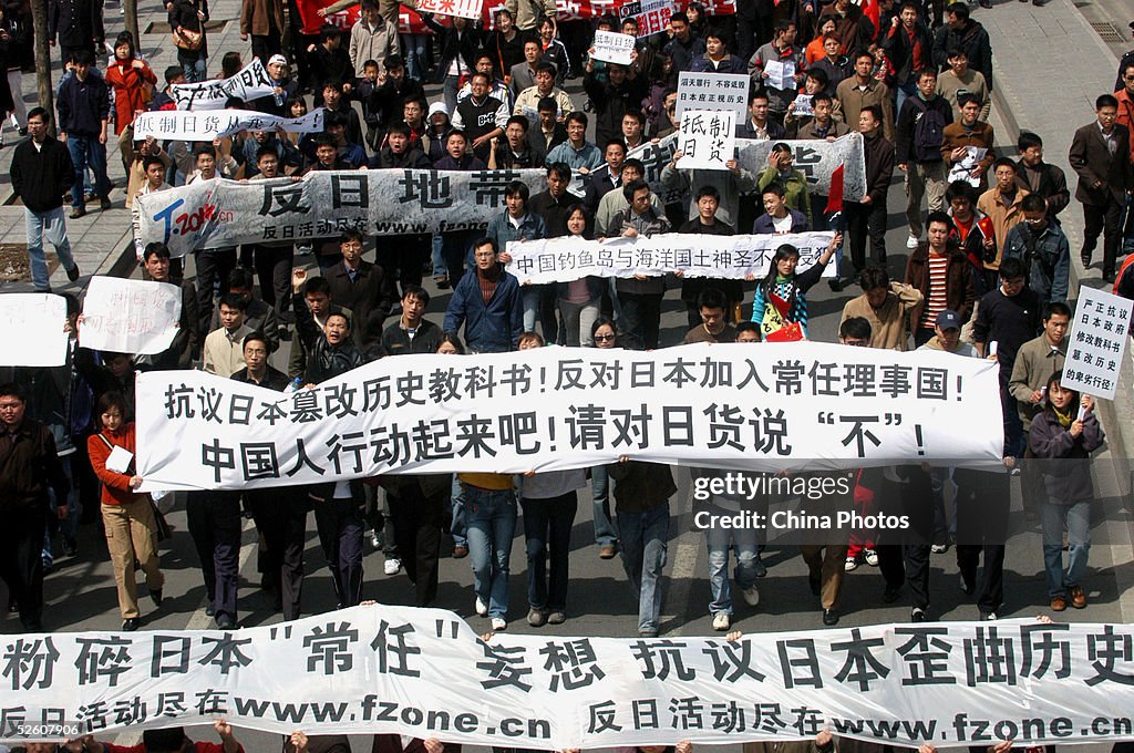 China Protesters Demand Boycott Over Japan Refusal To Admit WWII Atrocities