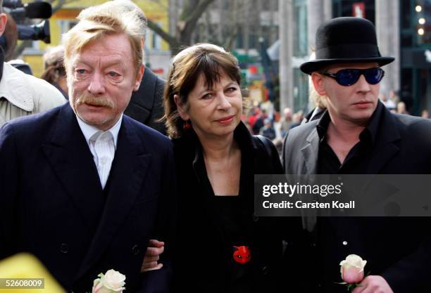 Ben Becker, Otto Sander and Monika Hansen arrive for the funeral services of the late German actor Harald Juhnke at the Gedechniskirche church April...