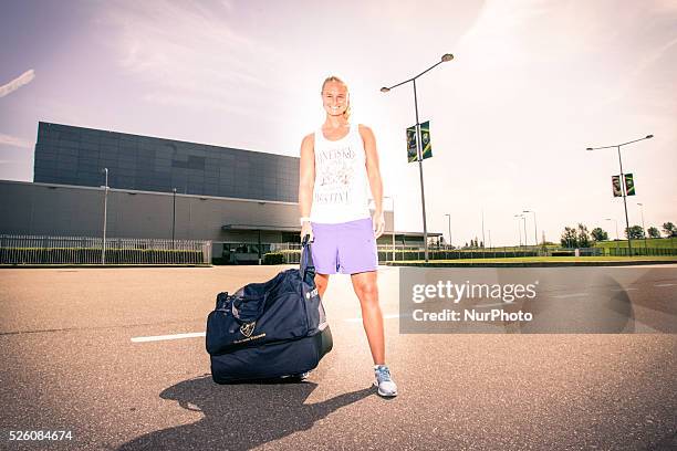 Dominique Vugt is a professional soccer player for ADO Den Haag. Previous season she played for Lierse SK in Belgium. She was then part of the BeNe...