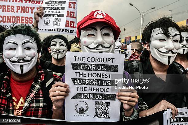 Annonemous Anonymous Hacker Group Photos and Premium High Res Pictures - Getty Images