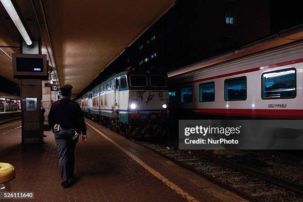 The arrival of the first train diverted from Lourdes. The storm that hit the France in the area between Nice and Cannes has caused many hardships and...