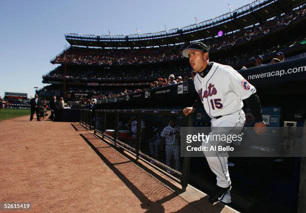 Carlos Beltran of the New York Mets makes his home opener debut agaisnst the Houston Astros before their home opening game on April 11, 2005 at Shea...