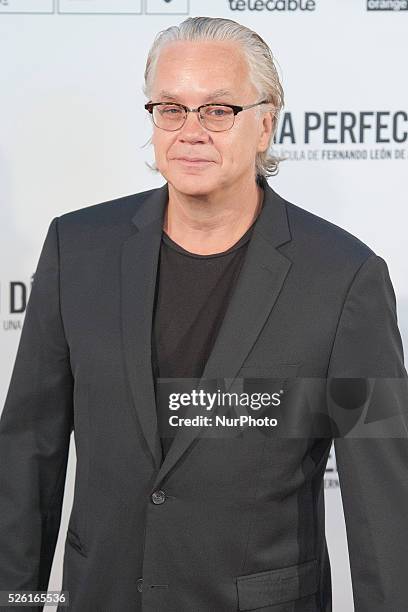 Tim Robbins attends 'Un Dia Perfecto' photocall at Villamagna Hotel on August 25, 2015 in Madrid, Spain.