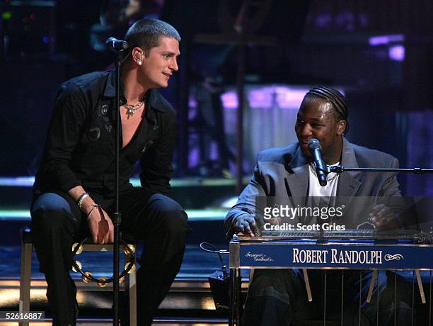 Singer Rob Thomas and guitarist Robert Randolph perform at "Save The Music: A Concert To Benefit The VH1 Save The Music Foundation" at the Beacon...