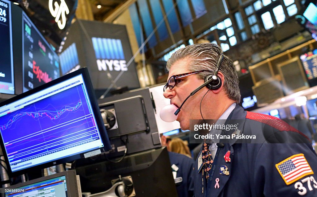 Dow Jones Industrial Average Closes Down Over 100 Points