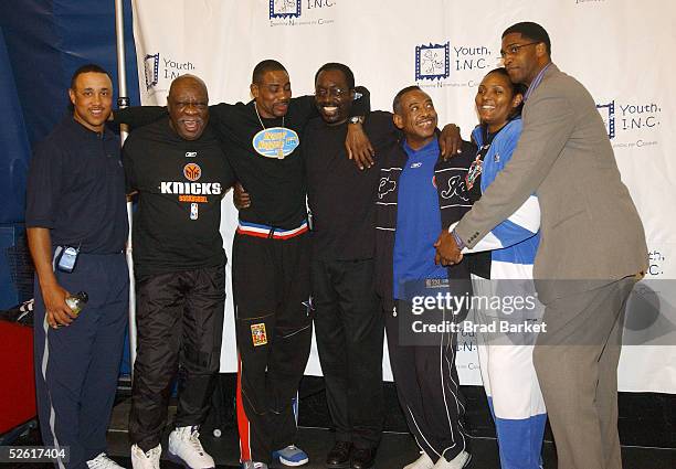 John Starks, Cal Ramsey, Michael Richardson, Earl Monroe, Dean Meminger, Kim Hampton and Charles Smith pose for photos at the 2005 Net Gain...