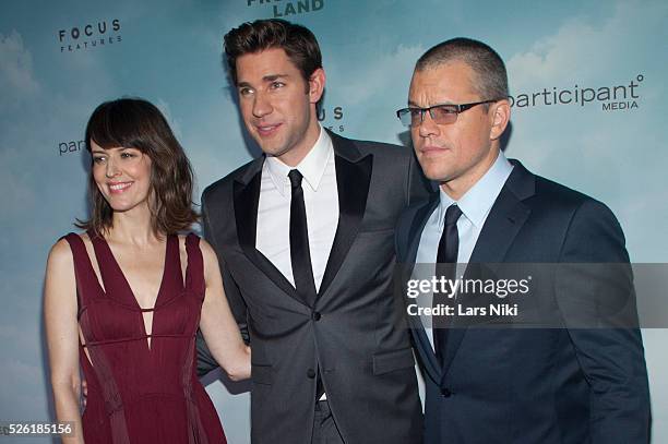 Rosemarie Dewitt, John Krasinski and Matt Damon attend the Promised Land premiere at the AMC Lowes Lincoln Square 13 in New York City. �� LAN