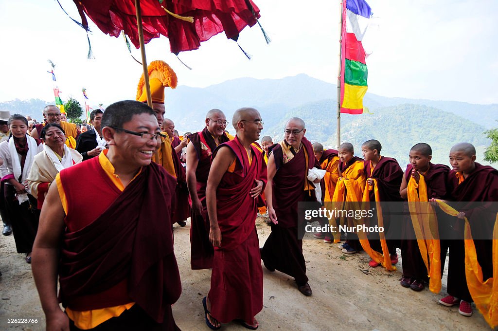 Yongey Mingyur Rinpoche Has Emerged From His Retreat And Visit Tergar yongey-mingyur-rinpoche-has-emerged-from-his-retreat-and-visit-tergar