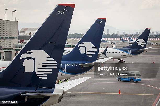 Aeromexico airplanes at Aeropuerto Internacional Benito Ju��rez in Mexico City September 20, 2015.