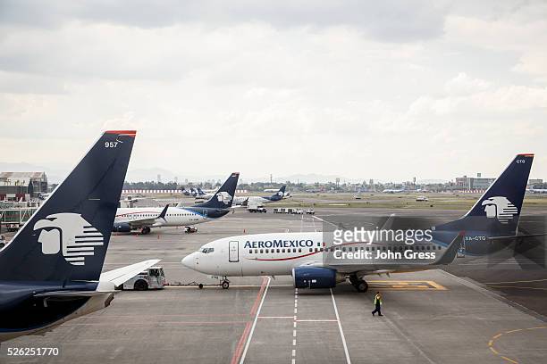 Aeromexico airplanes at Aeropuerto Internacional Benito Ju��rez in Mexico City September 20, 2015.