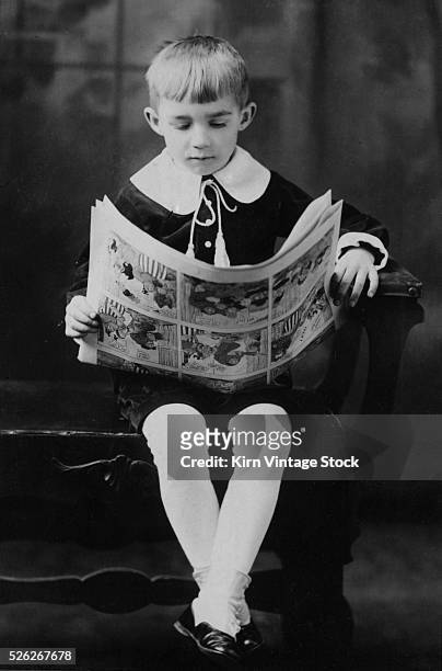Reading Newspaper Cartoon Photos and Premium High Res Pictures - Getty  Images