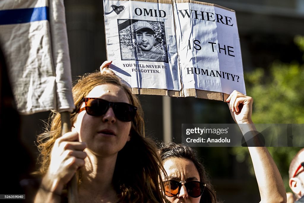 Protest in Australia for asylum seekers held in off shore detention