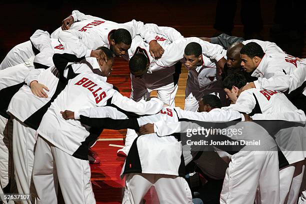 Members of the Chicago Bulls huddle after player introductions in their game against the Orlando Magic on April 15, 2005 at the United Center in...