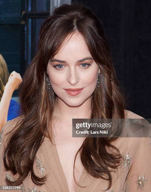 Dakota Johnson attends the "How To Be Single" New York Premiere at NYU Skirball Center in New York City. �� LAN