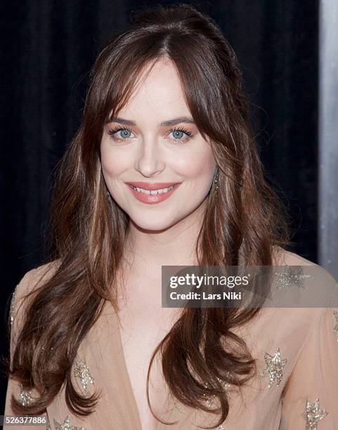 Dakota Johnson attends the "How To Be Single" New York Premiere at NYU Skirball Center in New York City. �� LAN