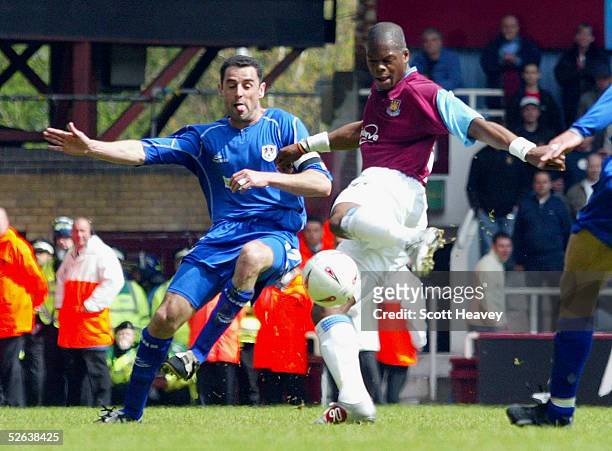 Marlon Harewood of West Ham fires in the equaliser during the Coca Cola Championship match between West Ham and Millwall at Upton Park on April 16,...