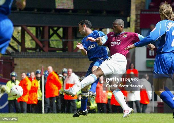 Marlon Harewood of West Ham fires in the equaliser during the Coca Cola Championship match between West Ham and Millwall at Upton Park on April 16,...