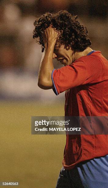 Costa Rican player Cesar Elizondo reacts after their lose in the qualifying in the Concacaf final quadrangular for a place in the Under-17 Peru 2005...