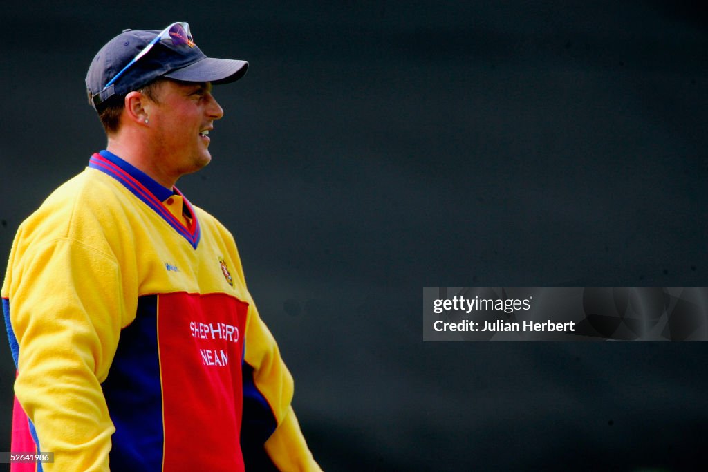 Hampshire Hawks v Essex Eagles