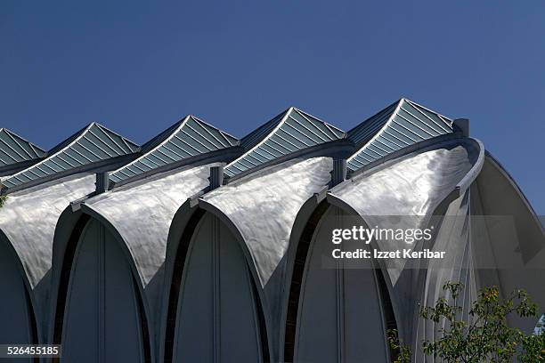 the synagogue of wilmette, illinois - synagogue - fotografias e filmes do acervo