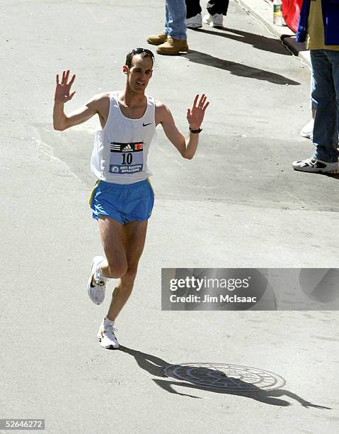 Alan Culpepper of the U.S. Approaches the finish line to finish fourth with a time of 2:13:39 in the men's divison of the 109th Boston Marathon April...