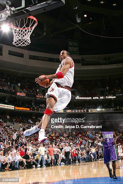 2,530 Andre Iguodala Dunk Stock Photos, High-Res Pictures, and
